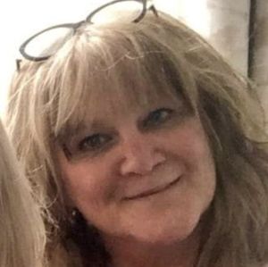 Meet your Posher, Leanne